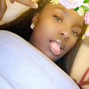 Meet your Posher, Azjah